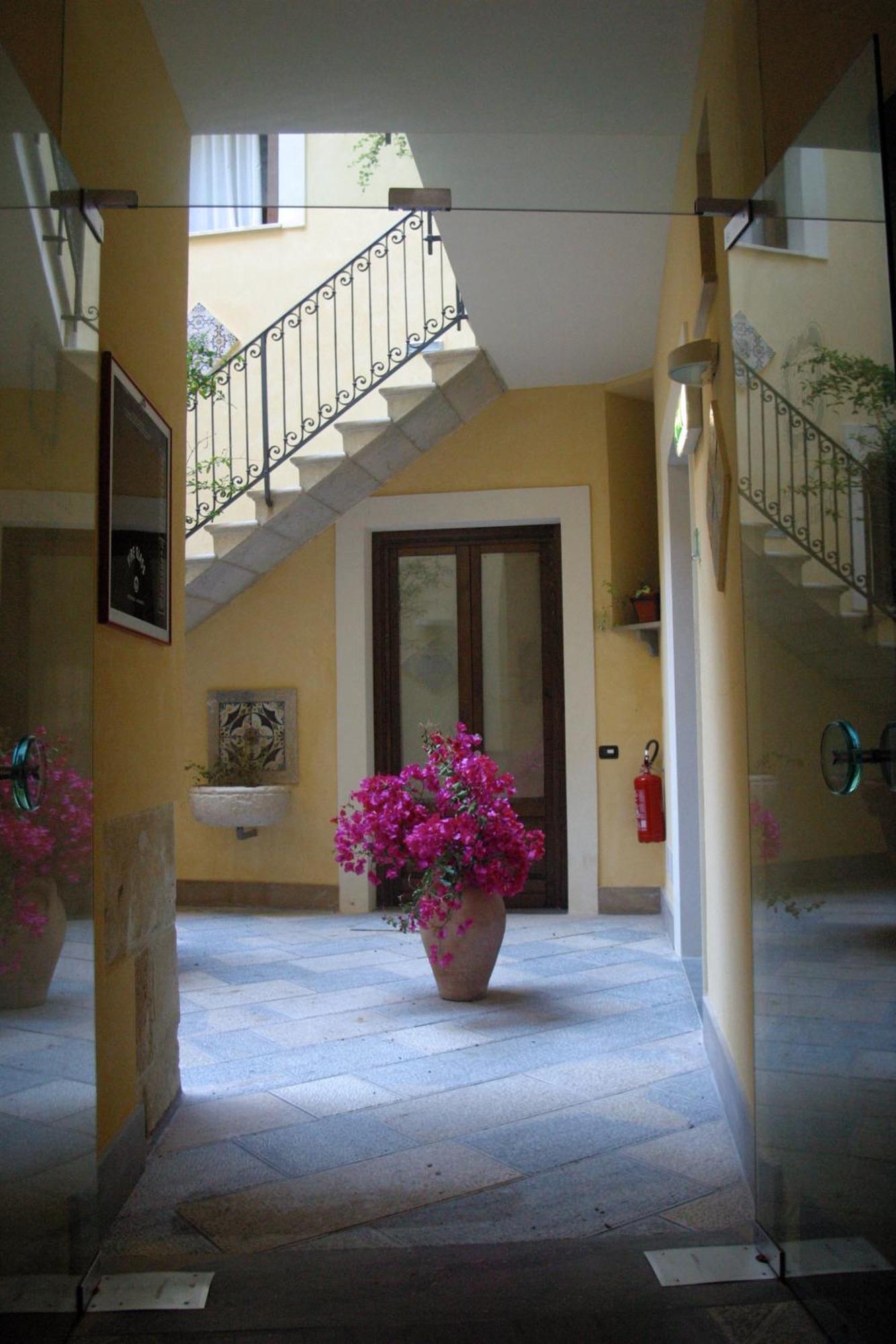 San Domenico Residence By Badia Nuova Trapani Exterior photo